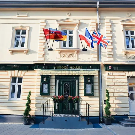 Hotel Sherlock Holmes Boutique Lviv