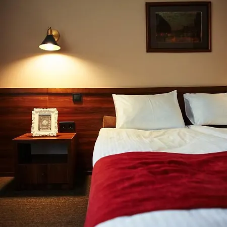 Sherlock Holmes Boutique 3*