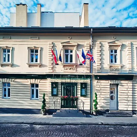 Sherlock Holmes Boutique 3*