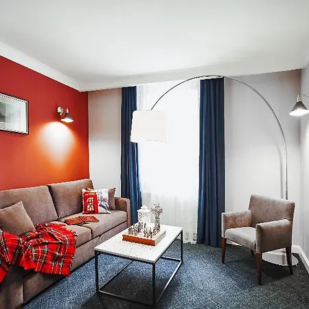Sherlock Holmes Boutique Hotel Lviv