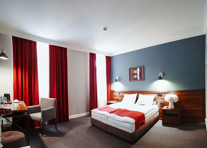 Sherlock Holmes Boutique