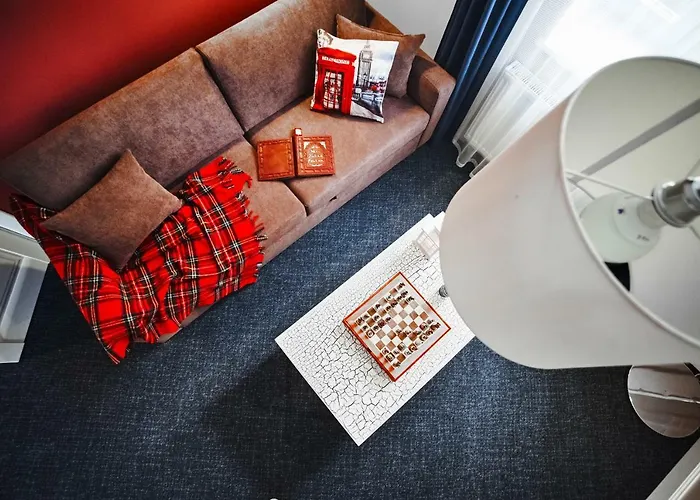 Hotel Sherlock Holmes Boutique Lviv