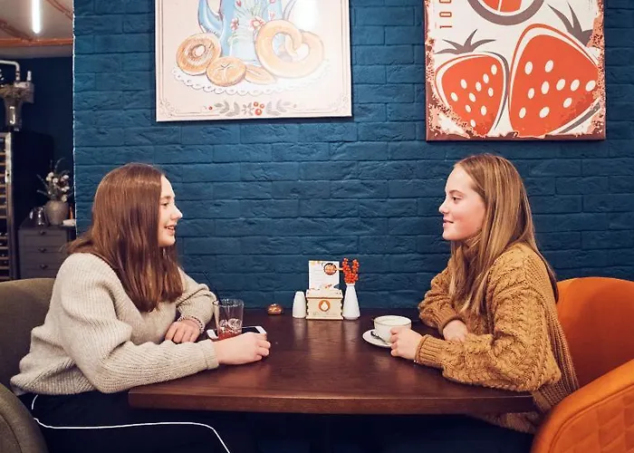 Sherlock Holmes Boutique Hotel 3*