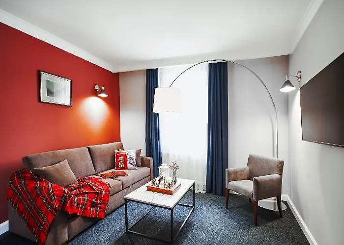 Sherlock Holmes Boutique Hotel Lviv