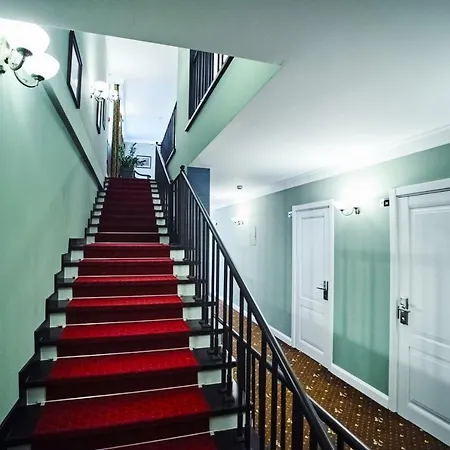 Sherlock Holmes Boutique Hotel