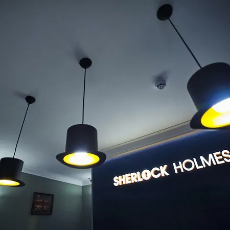 Sherlock Holmes Boutique Hotel Lvov